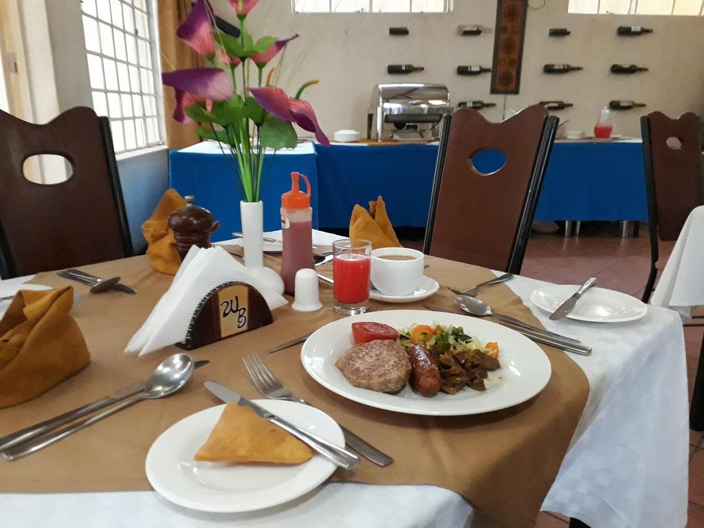 奈洛比Cozy Nest Westbreeze Upperhill C6住宿加早餐旅馆 外观 照片